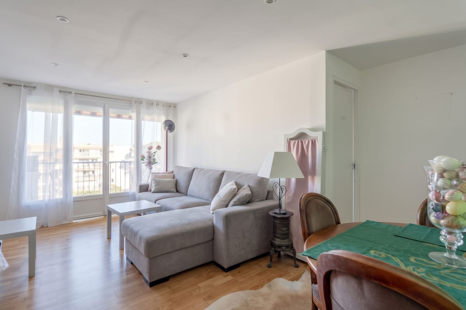 Photo 2 : Appartement 2 pièces 48 m² – au calme