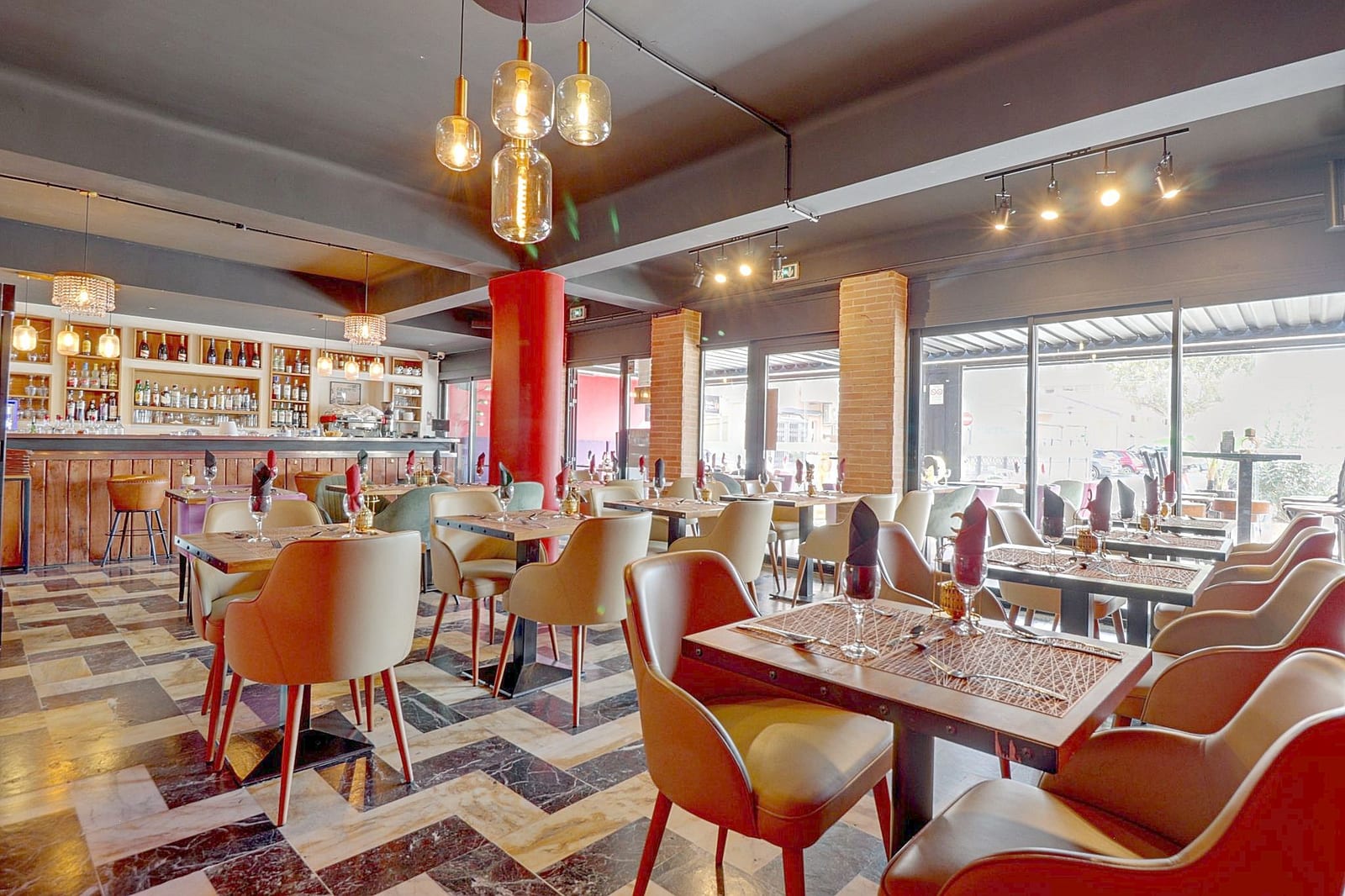 Photo 3 : Fonds de commerce Restaurant Bar 200 m²