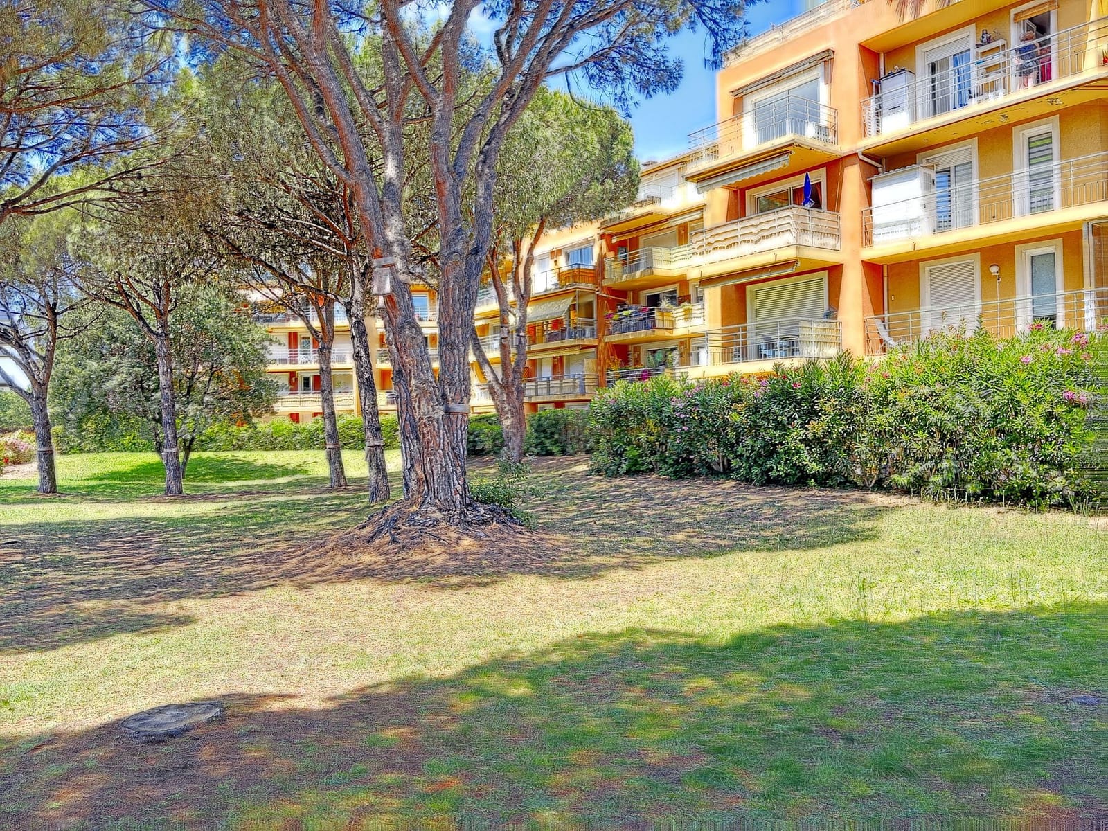 Photo 2 : Appartement 3 pièces 78 m² – au calme